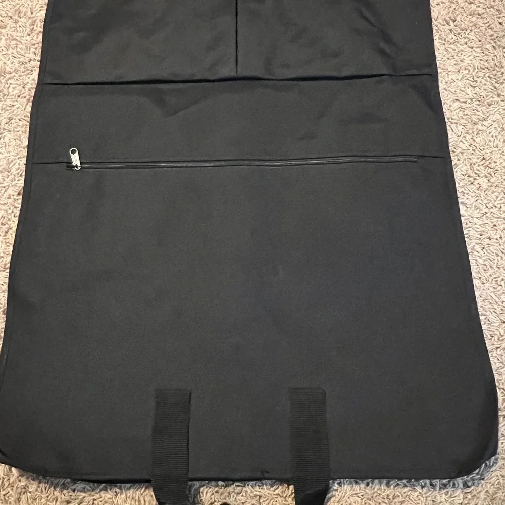 WallyBags 40 Inch Garment Bag with WallyLock Hanger Clamp Black Travel Suit Bag